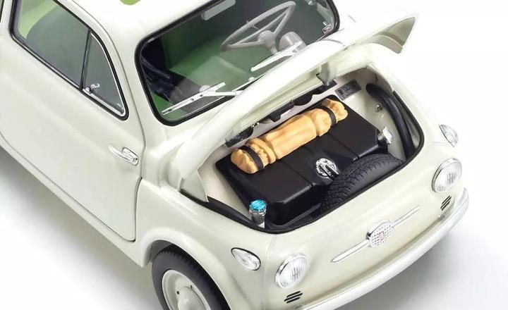 Produktbild Kyosho Fiat Nuova 500 Ivory Accessories Version 1:18