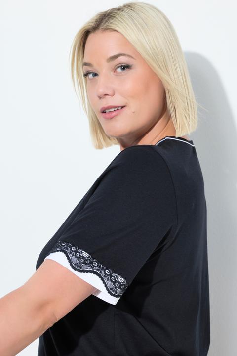 Image du produit Ulla Popken Pyjama à manches courtes, col rond et poches, ourlet en dentelle (50, 52)