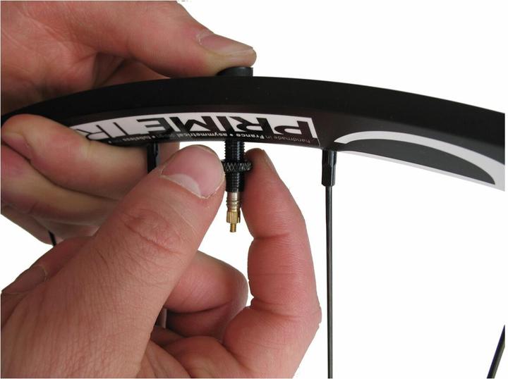 Produktbild VAR Tubeless Ventil Al Sw 35mm 2-St Schwarz, Paar