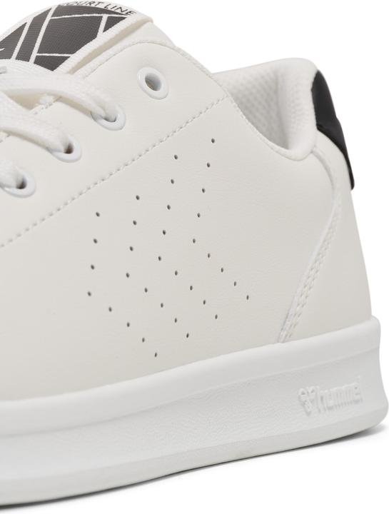 Actual product image hummel Court Line (43)