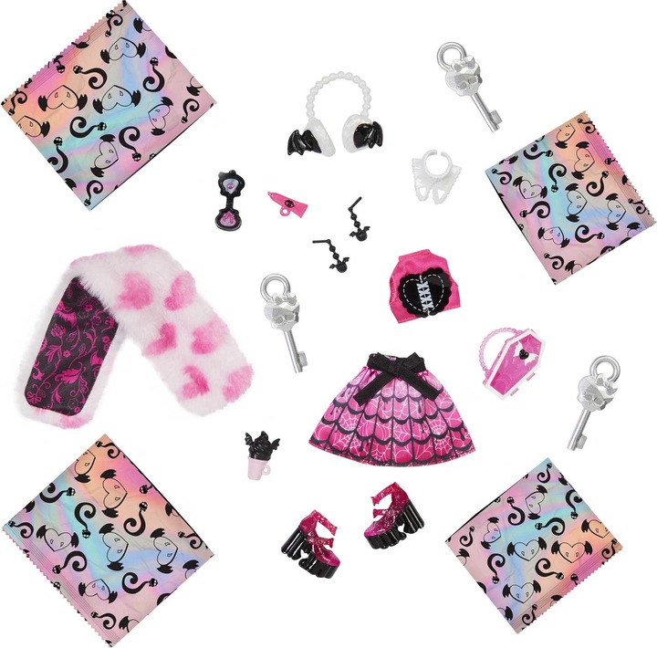 Actual product image Monster High Hidden Treasures Draculaura