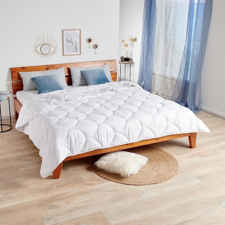 Actual product image Traumschlaf Basic (1848 g, 240 x 220 cm)