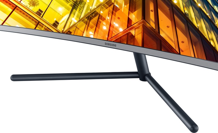 Actual product image Samsung LU32R590CWUXEN (3840 x 2160 Pixels, 32")