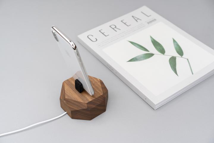 Immagine prodotto Oakywood iPhone Dock - Dockingstation - Lightning