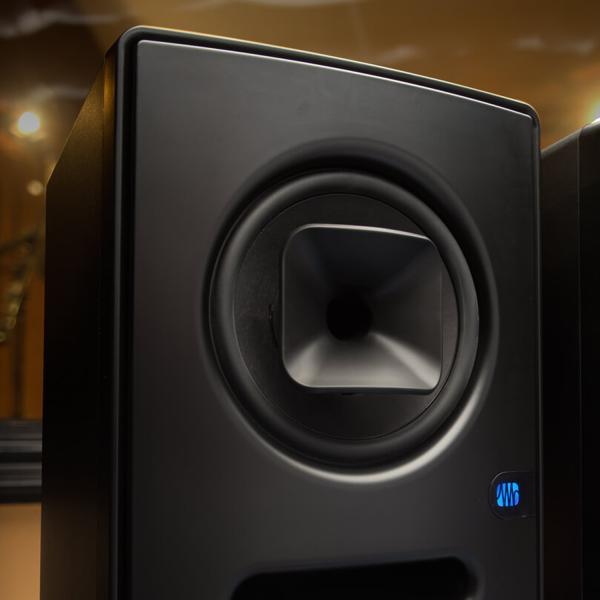 Produktbild PreSonus Sceptre S8 1 Paar Studio-Monitorbox mit Boxenständer Walnuss (Aktiv, Paar, 1x 180 W)