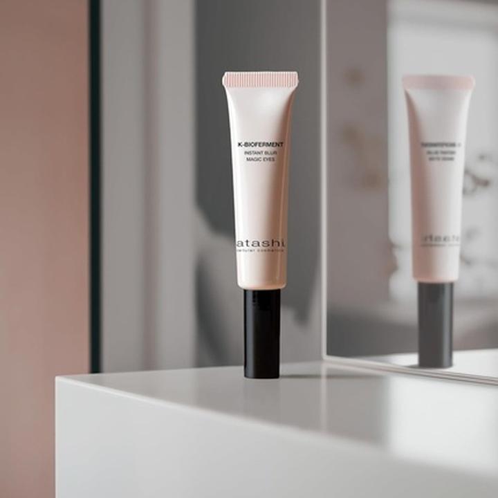 Image du produit Atashi K-Bioferment Instant Blur Eye Contour Uplifting Magic (Gel pour le soin des yeux, 15 ml, Journée)