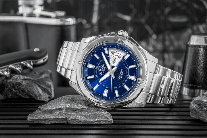 Produktbild Edifice Classic (Analoguhr, 44.80 mm)