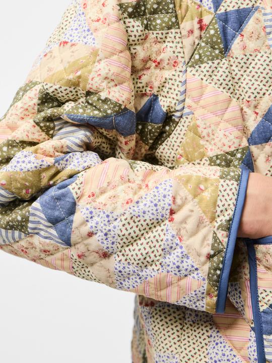 Actual product image Pieces Pcrikke Quilted Jacket Noos (L)