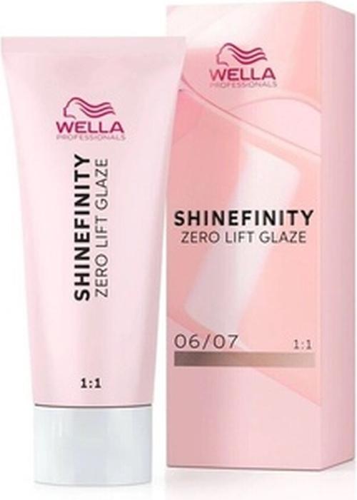 Image du produit Wella Shinefinity Zero Lift Glaze 60ml (04, 12 Tapis)