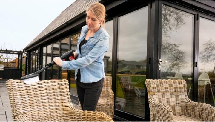 Image du produit Bosch Home & Garden EasyAquatak 120 (Fonctionnement sur secteur)