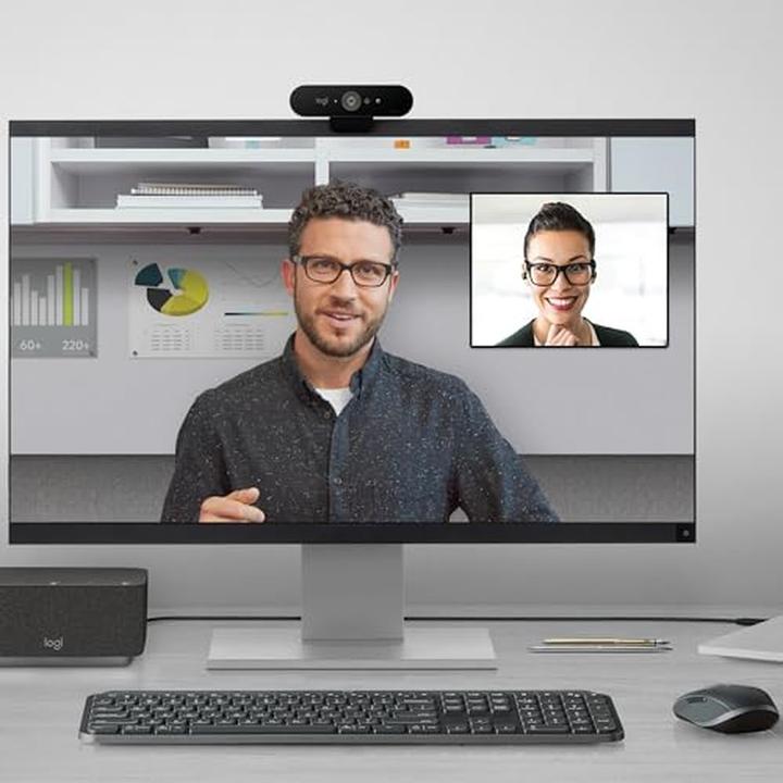 Actual product image Logitech Logi Dock (USB-C, 7 Ports)
