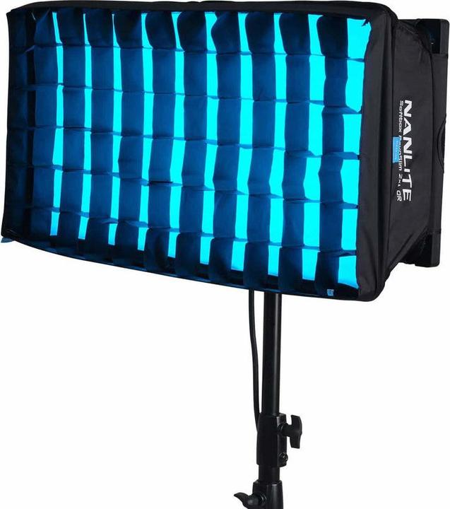 Actual product image Nanlite PavoSlim 120C (Studio light, Surface luminaire, Video light)