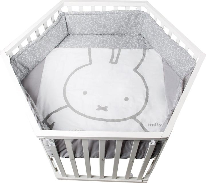 Miffy (121 cm, 106 cm, Panneau de bois MDF)