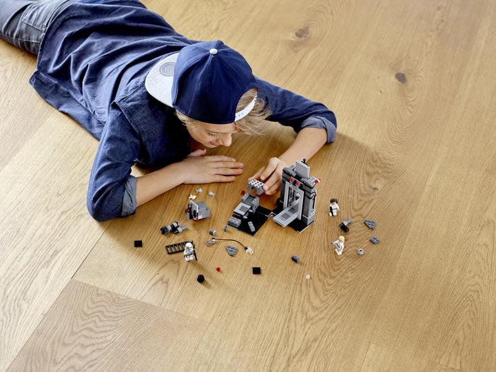 Immagine prodotto LEGO Fuga dalla Morte Nera (75229, LEGO Star Wars)