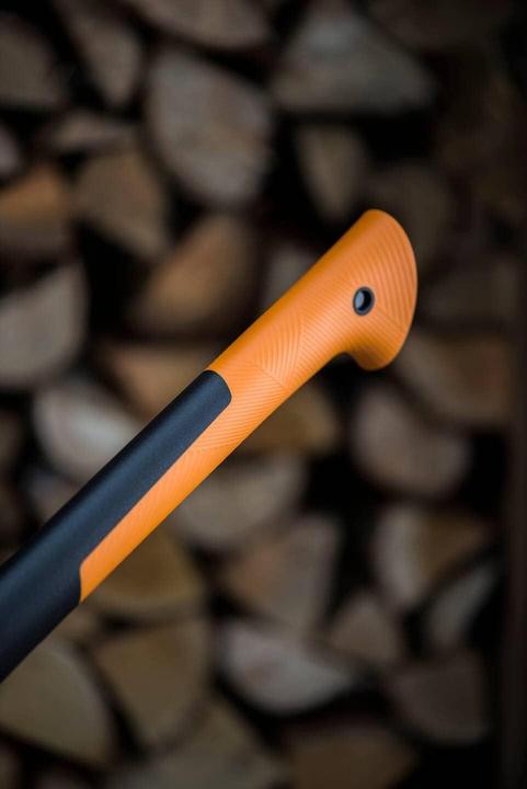Actual product image Fiskars Splitting Axe