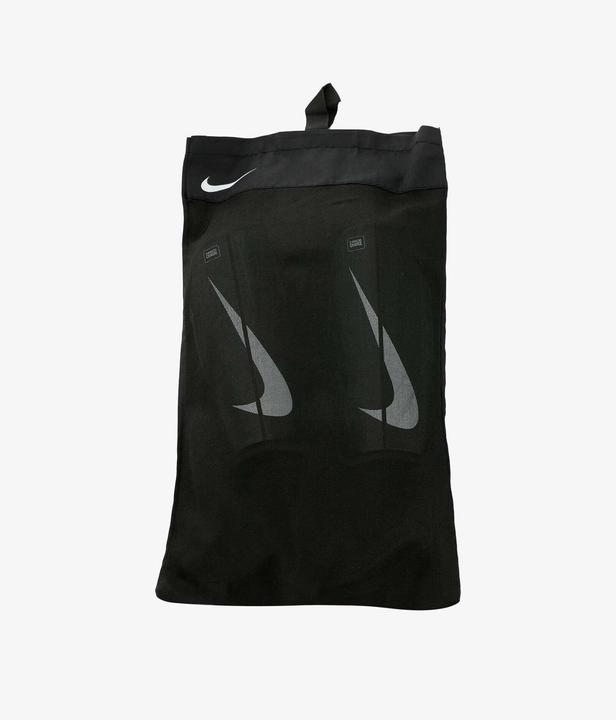 Actual product image Nike Charge Kids" Soccer Shin, BLACK/BLACK/WHITE M (M)