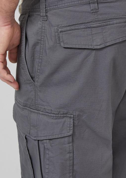 Produktbild s.Oliver File: Rippstopp-Bermuda mit Cargotaschen (38)