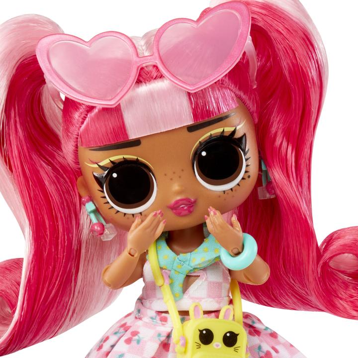Actual product image LOL L.O.L. Surprise Tweens Kernpuppe Cherry B.B.