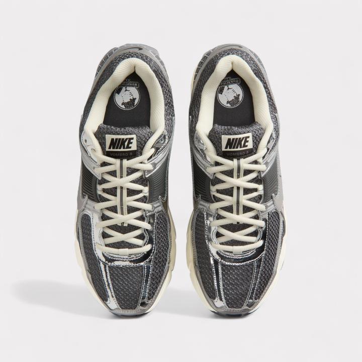 Image du produit Nike Zoom Vomero 5 (40)