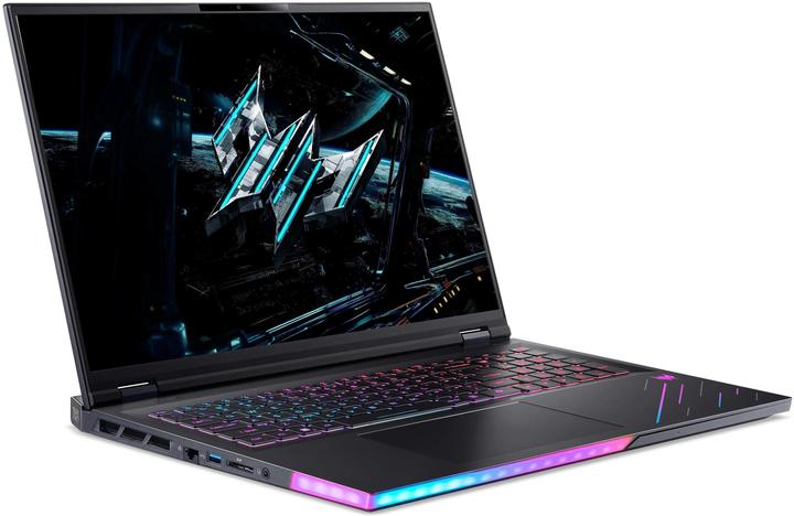 Produktbild Acer Predator Helios 18 AI RTX5080 (18", 2000 GB, 32 GB, CH, Intel Core Ultra 9 275HX)