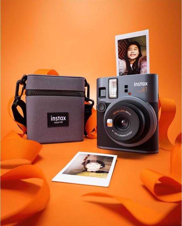 Actual product image Fujifilm Instax Mini 41 Camera Case (Kamera Bereitschaftstasche)