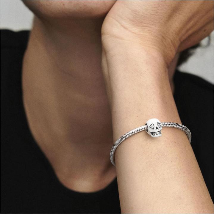 Immagine prodotto Pandora Ciondolo teschio scintillante fosforescente (Argento 925, Smalto)
