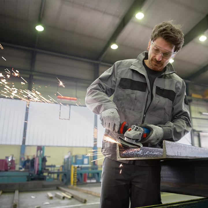 Actual product image Bosch Professional Angle grinder GWS 17-150 S (150 mm)