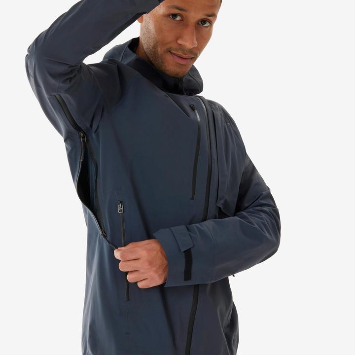 Actual product image Quechua Wanderjacke Herren - MH900 grau (S)