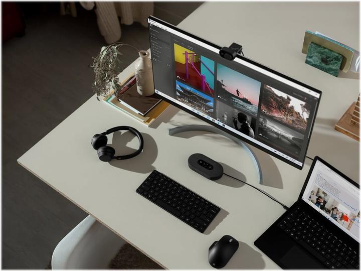 Produktbild Microsoft Surface Laptop 4 (15", 512 GB, 16 GB, CH, AMD Ryzen 7 4980U)