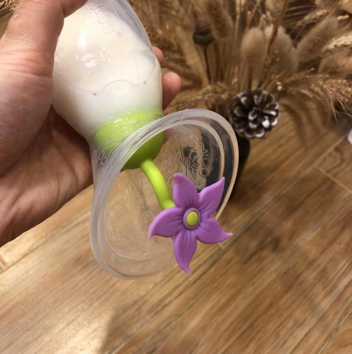Immagine prodotto Haakaa Cappuccio a fiori per tiralatte - Viola