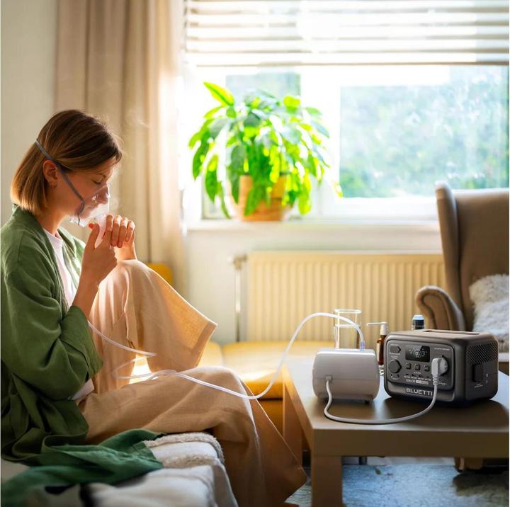 Produktbild Bluetti Power Station Elite 30 V2 (288 Wh, 5.54 kg)