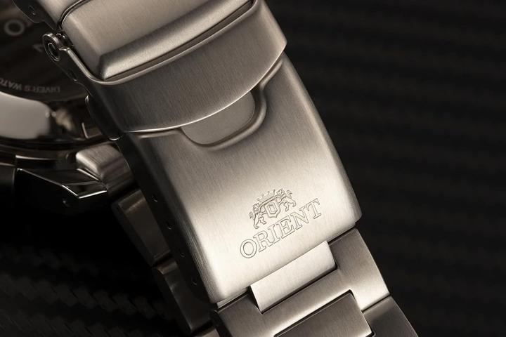 Actual product image Orient Sport M-Force - RA-AC0L02R00B (Analogue wristwatch, 47 mm)