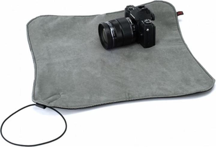 Actual product image Artisan & Artist ACAM-80 Wrapping cloth (Kamera Taschenerweiterung)