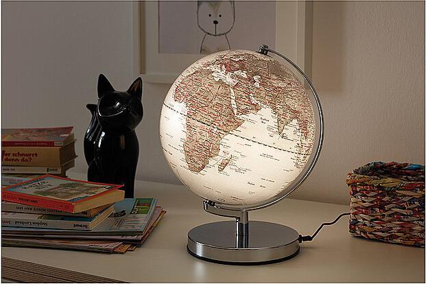 Produktbild emform Leuchtglobus Terra silber (25 cm)