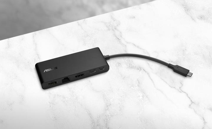 Actual product image ASUS Dual 4K USB-C dock (USB-C, 5 Ports)