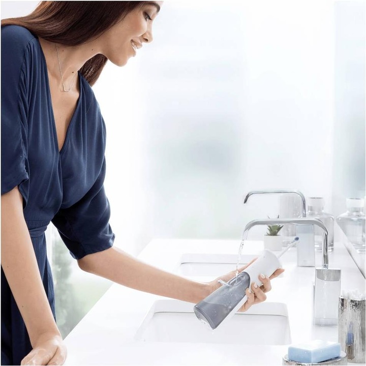 Produktbild Oral-B AquaCare 6