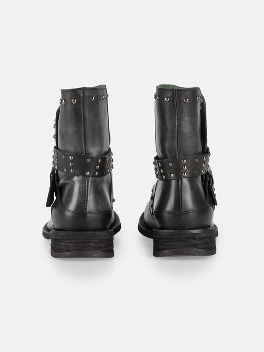Actual product image Felmini GREDO D905 biker boots with decorative studs along the shaft and buckled straps, with a four-point (36)