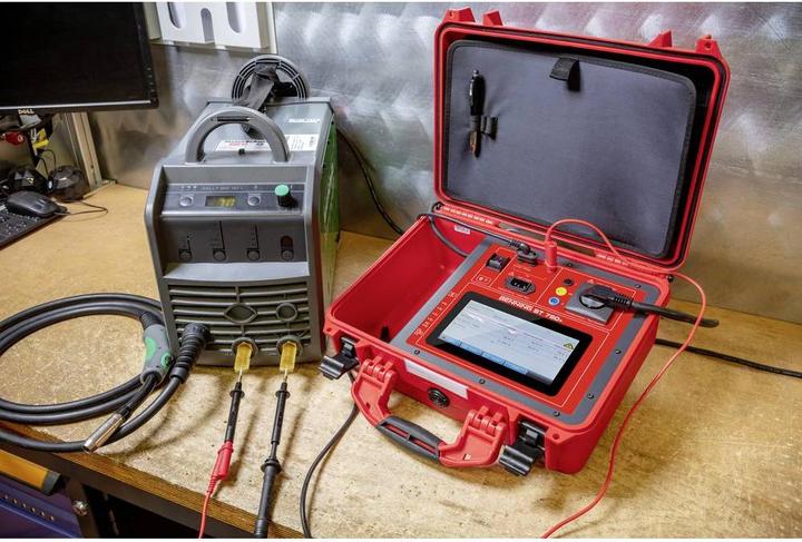 Actual product image Benning ST 760+ Set appliance tester set (CAT II 300V)