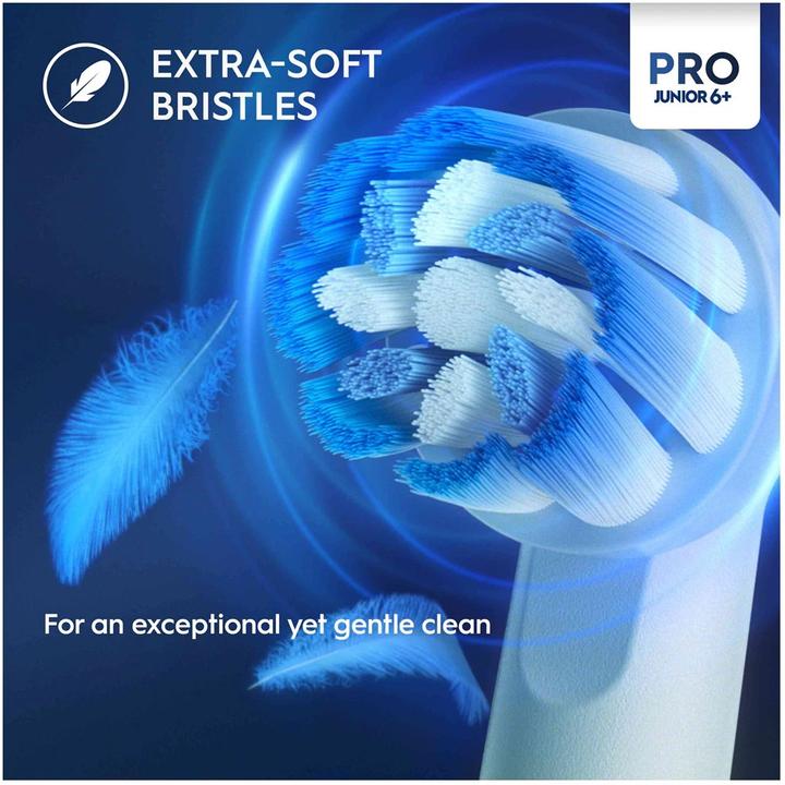 Actual product image Oral-B Pro Series 3 Junior 6+ Frozen toothbrush