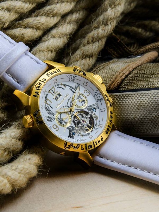 Produktbild Calvaneo 1583 Astonia Skull White Edition Automatik (44 mm)