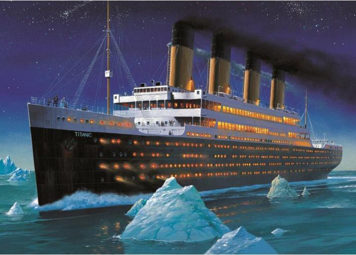 Actual product image Trefl Titanic (1000 parts) (1000 pieces)