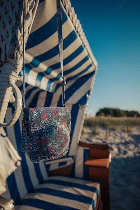 Actual product image Cullmann RIO Fit 120 Pink Camera Bag for Instax Mini 12 (Kamera Bereitschaftstasche)