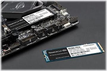 Actual product image Team Group MP33 (1000 GB, M.2 2280)