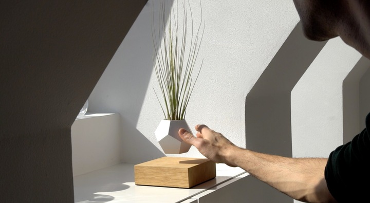Actual product image Flyte LYFE Planter (154 cm)