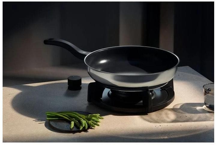 Productafbeelding WMF Devil (Koekenpan, Roestvrij staal, 28 x 5.20 cm)