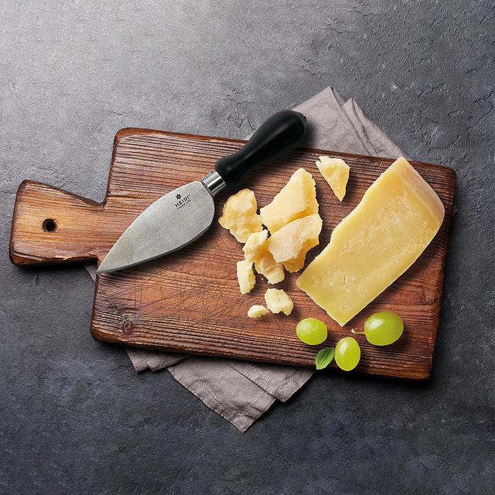 Produktbild Heidi Cheese Line Parmesanmesser mit Edelweiss Kropf (10 cm)