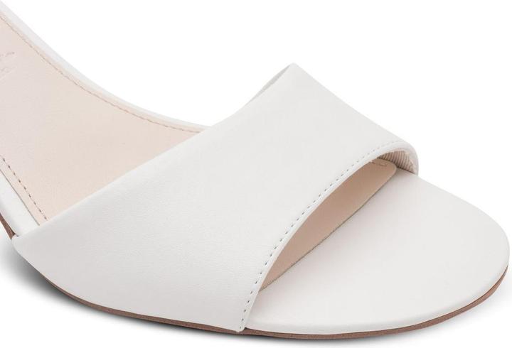 Weiss, white leather