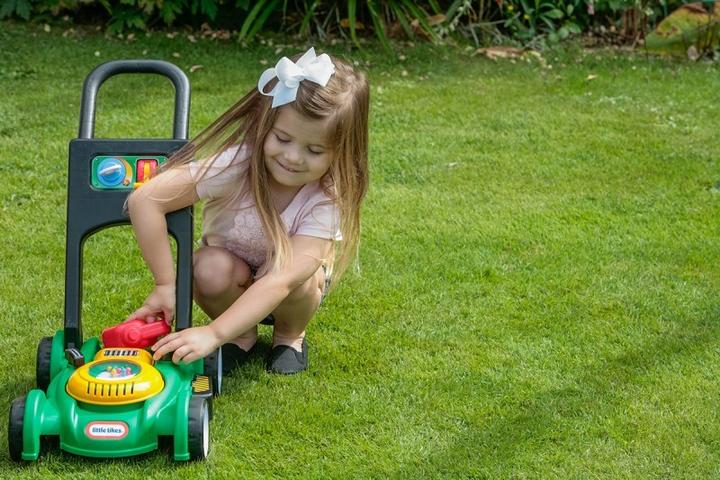 Produktbild Little Tikes Gartenspass Rasenmäher