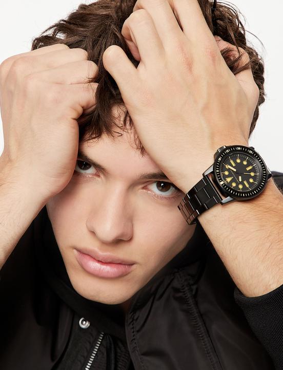 Actual product image Armani Exchange Leonardo (Analogue wristwatch, 44 mm)