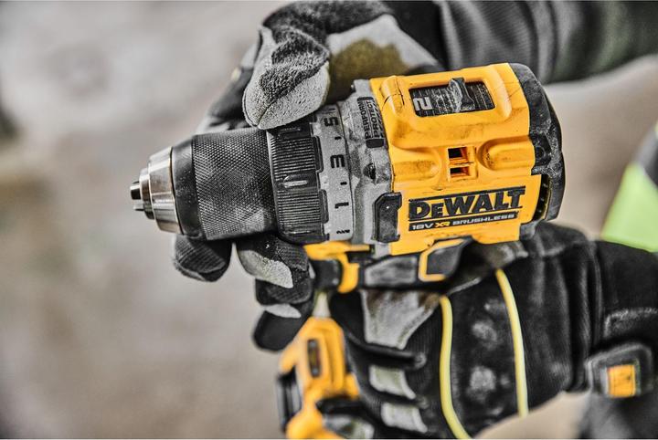 Actual product image DeWalt DCD 800 (Drill driver)